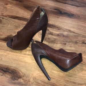 Jeffery Campbell pumps